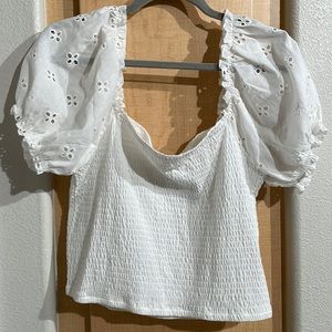 Puff Sleeve/Off-shoulder Blouse